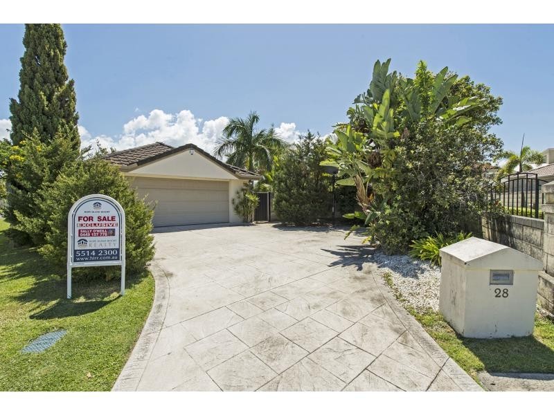 28 Westlake Court, Helensvale QLD 4212
