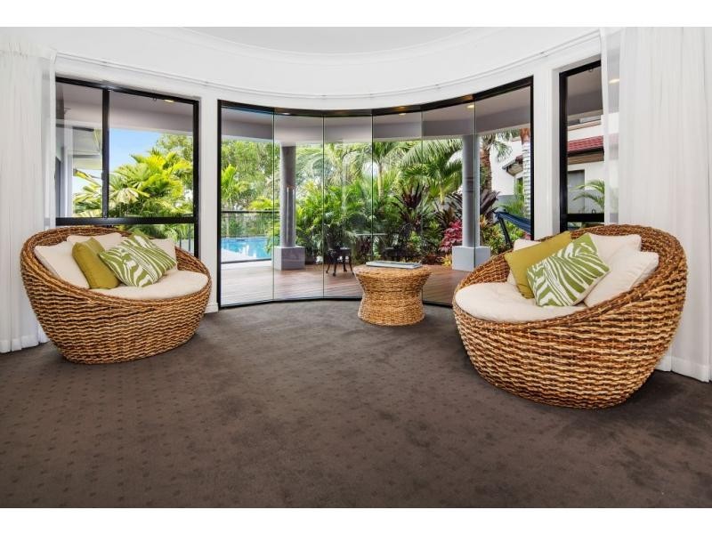 1123 Beechwood Drive, Hope Island QLD 4212