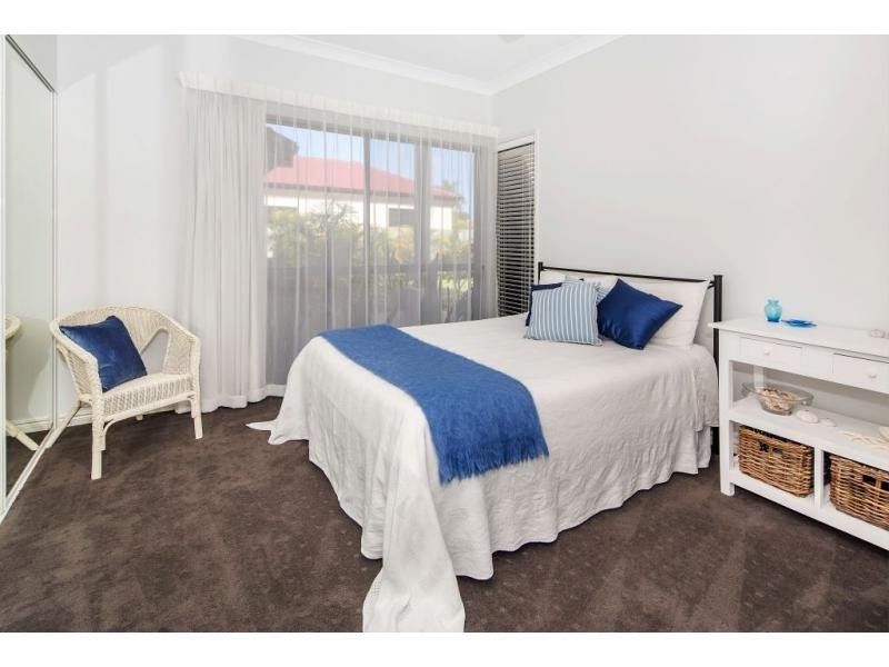 1123 Beechwood Drive, Hope Island QLD 4212
