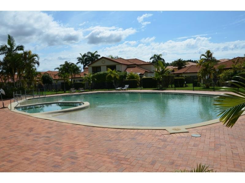 38/38-56 Caseys Road, Hope Island QLD 4212