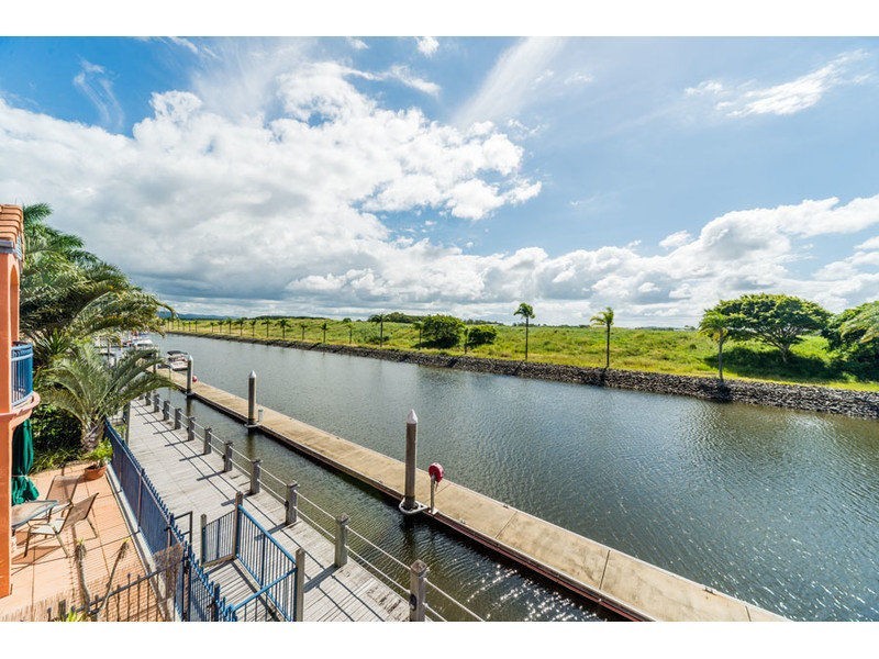 Hope Island QLD 4212