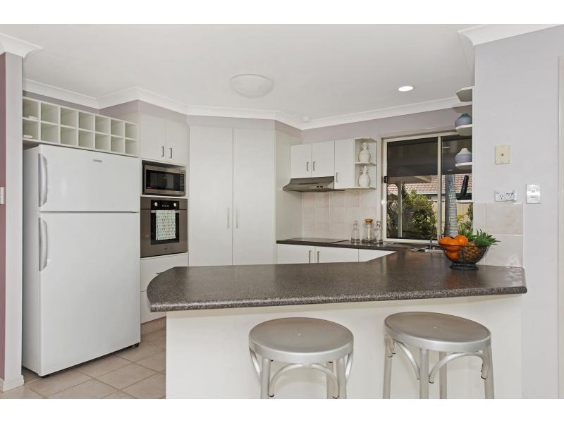 114 Monterey Keys Drive, Helensvale QLD 4212