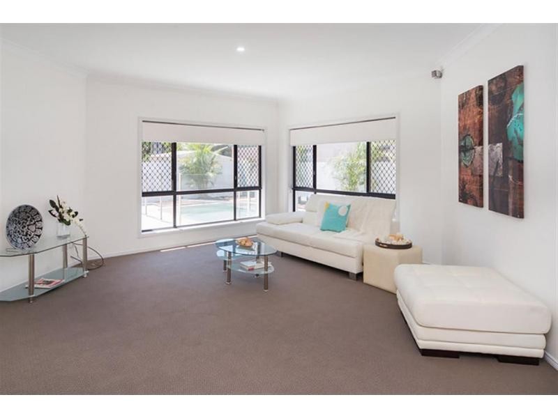 30 Tranquility Circuit, Helensvale QLD 4212