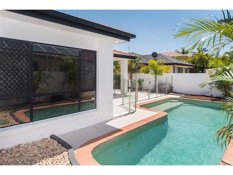 30 Tranquility Circuit, Helensvale QLD 4212