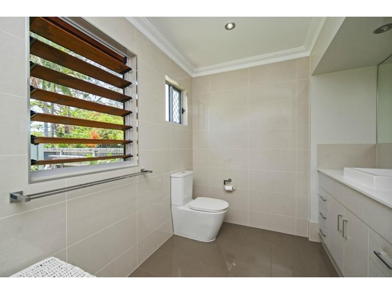 53 Coombe Avenue, Hope Island QLD 4212