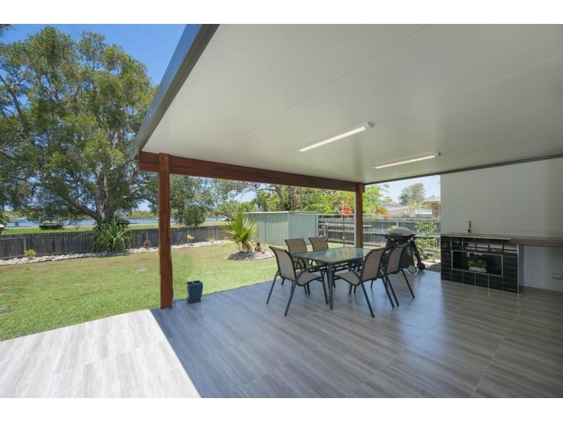 53 Coombe Avenue, Hope Island QLD 4212