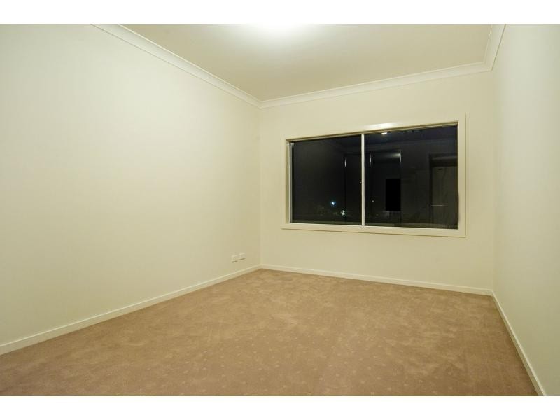 Hope Island QLD 4212