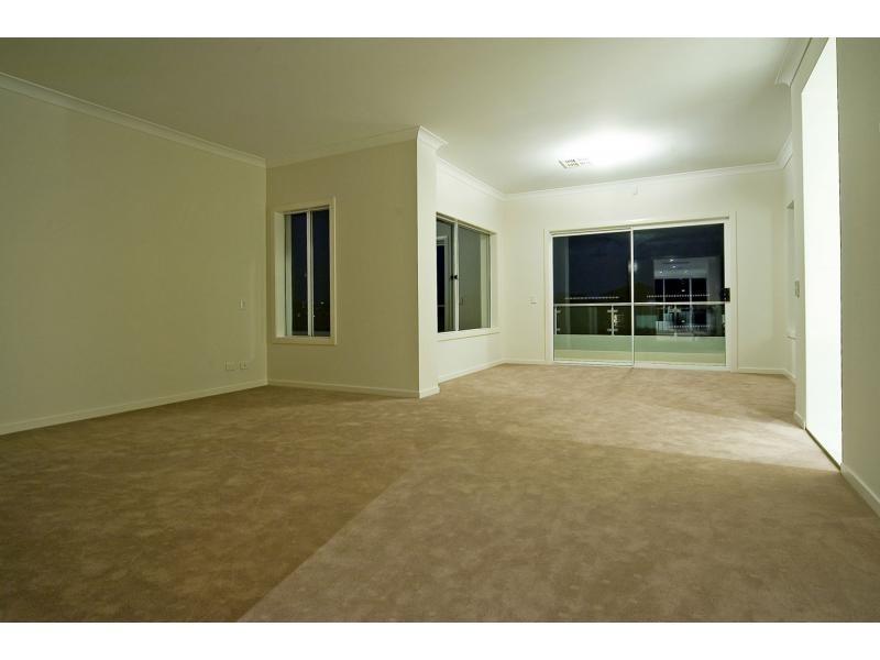 Hope Island QLD 4212