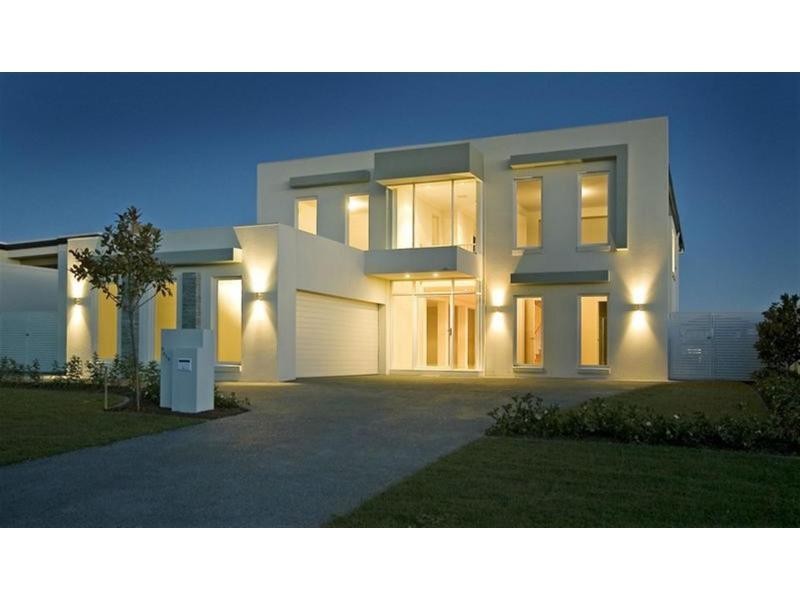 2312 Belmont Court East, Hope Island QLD 4212