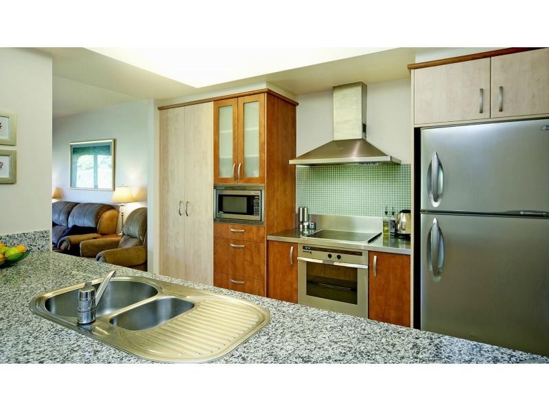 3229 Palladian Drive, Hope Island QLD 4212