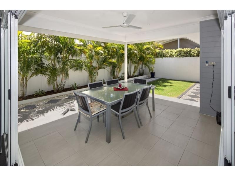 28 Galley Road, Hope Island QLD 4212