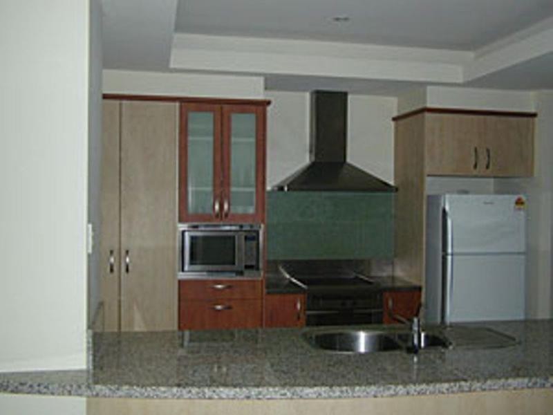 Hope Island QLD 4212