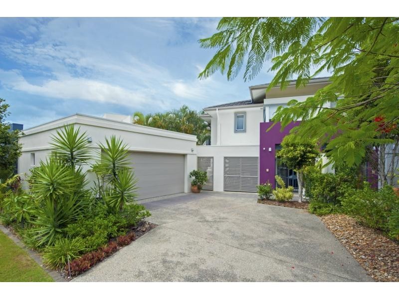 6049 Garda Avenue, Hope Island QLD 4212