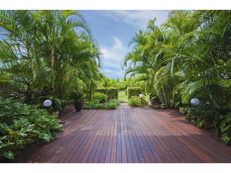 6049 Garda Avenue, Hope Island QLD 4212