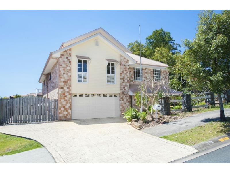 1 Brittany Drive, Oxenford QLD 4210