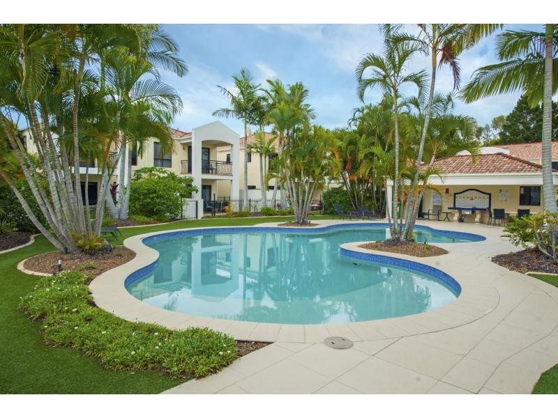 8843 Magnolia Drive, Hope Island QLD 4212