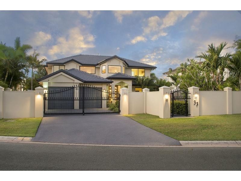 33 Oyster Cove Promenade, Helensvale QLD 4212