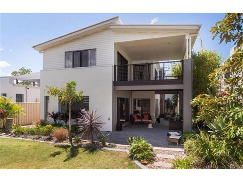 3 Fleetwood Drive, Helensvale QLD 4212