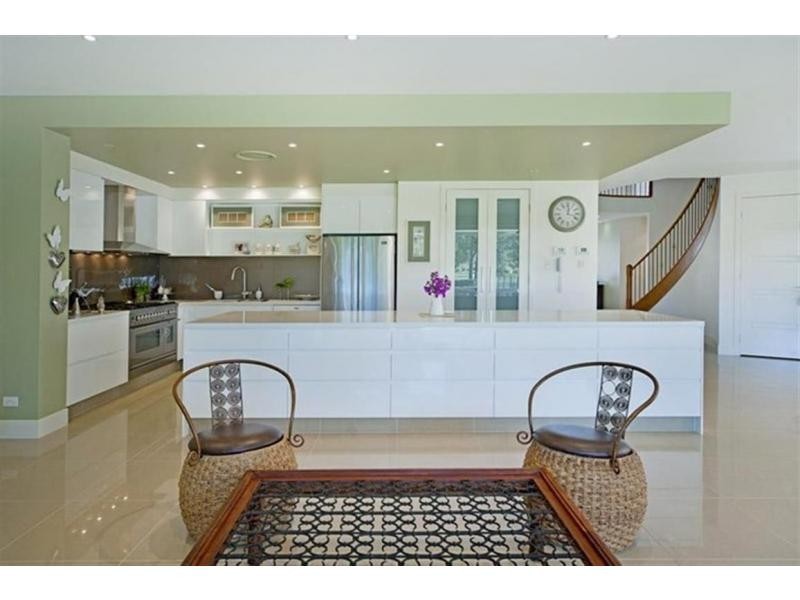 3177 Riverleigh Drive, Hope Island QLD 4212