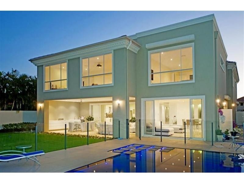 3177 Riverleigh Drive, Hope Island QLD 4212