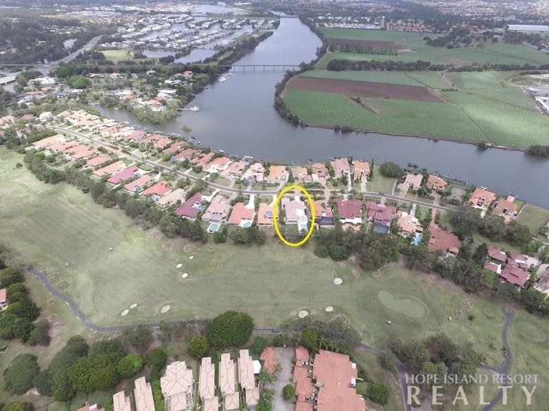 3177 Riverleigh Drive, Hope Island QLD 4212