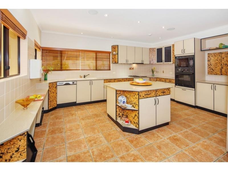 1088 Killymoon Drive, Hope Island QLD 4212