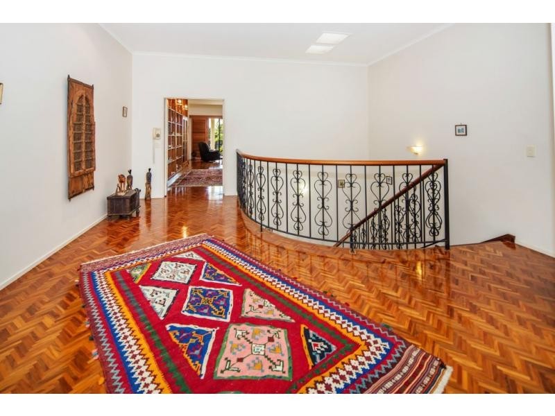 1088 Killymoon Drive, Hope Island QLD 4212