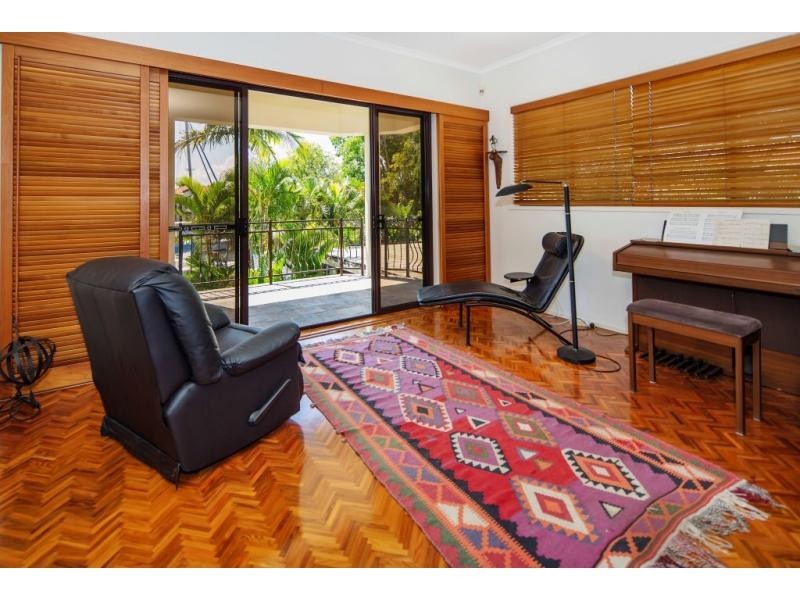 1088 Killymoon Drive, Hope Island QLD 4212