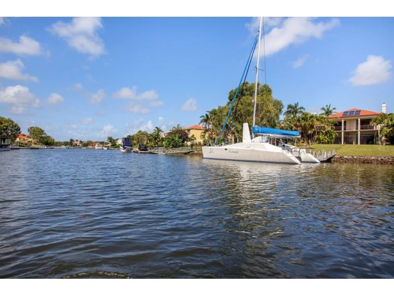 1088 Killymoon Drive, Hope Island QLD 4212