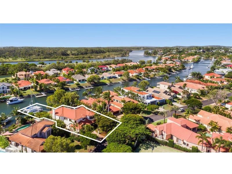 1088 Killymoon Drive, Hope Island QLD 4212