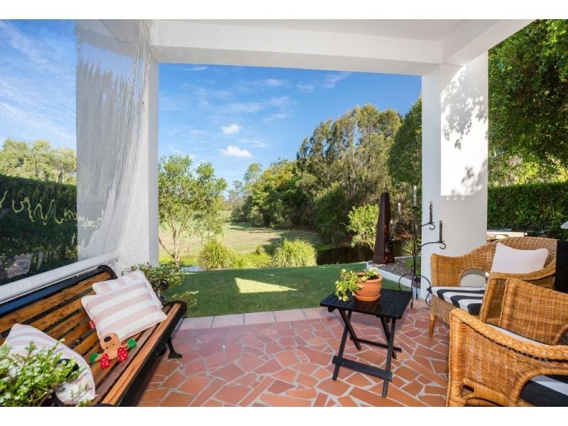 8883 Magnolia Drive East, Hope Island QLD 4212