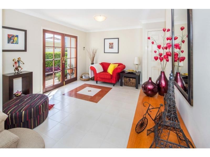 8883 Magnolia Drive East, Hope Island QLD 4212