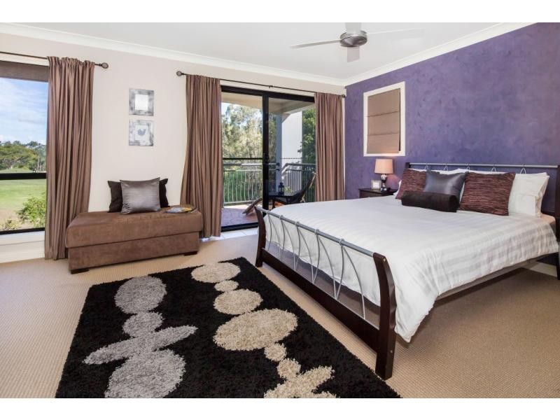 8883 Magnolia Drive East, Hope Island QLD 4212