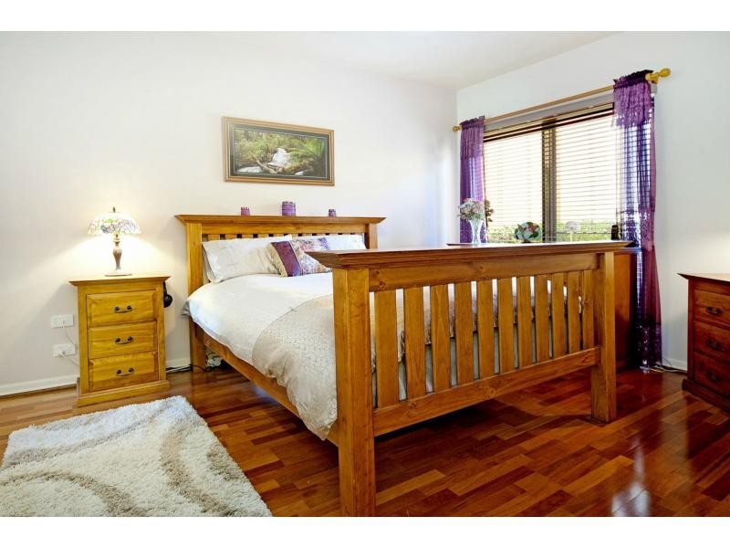 Hope Island QLD 4212