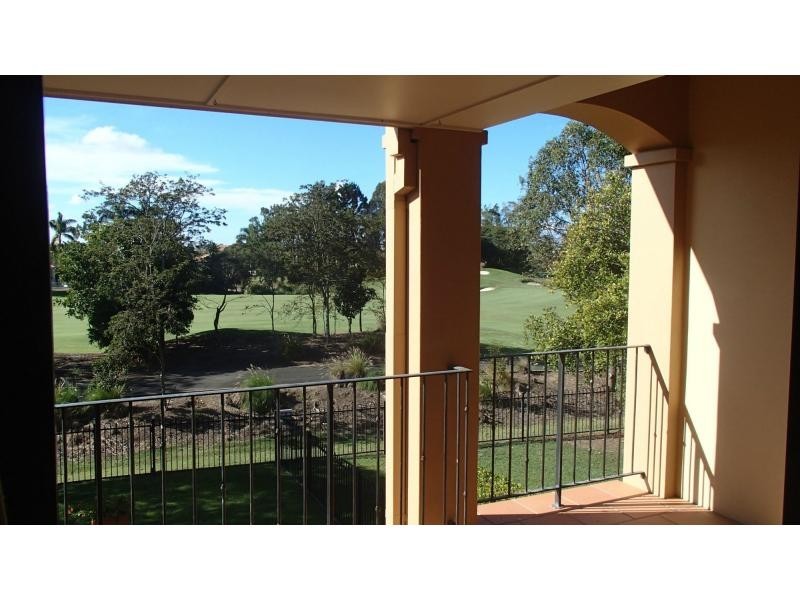 Hope Island QLD 4212