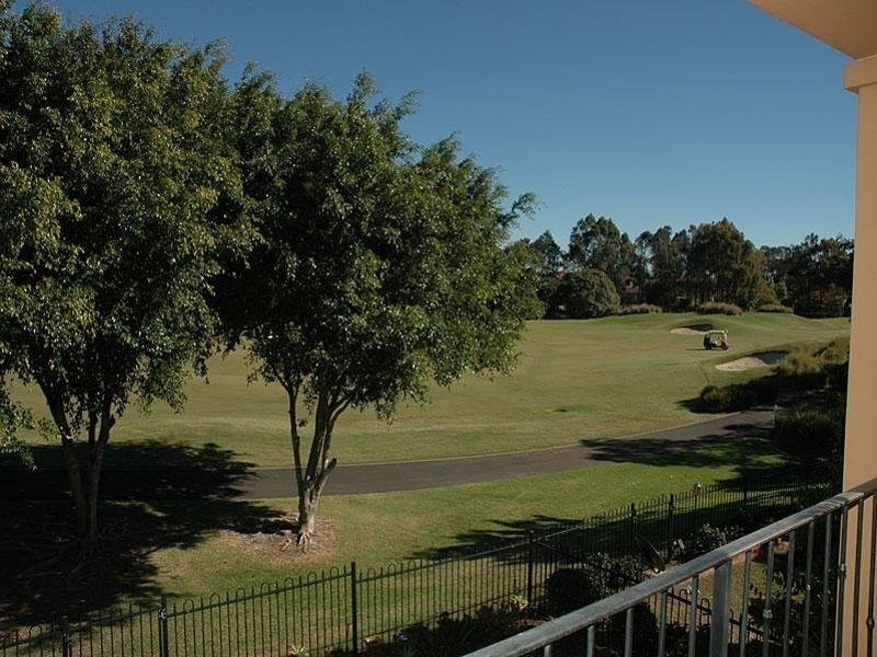 3238 Palladian Drive, Hope Island QLD 4212