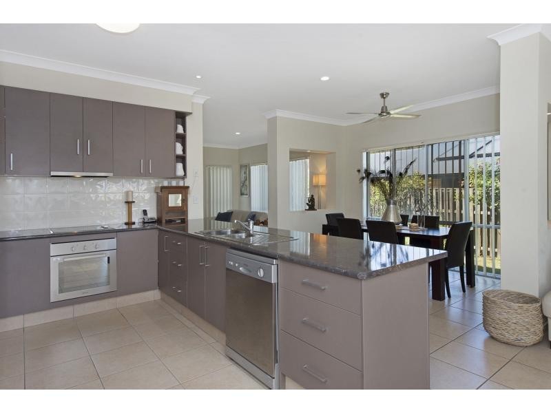 3 Foliage Way, Upper Coomera QLD 4209