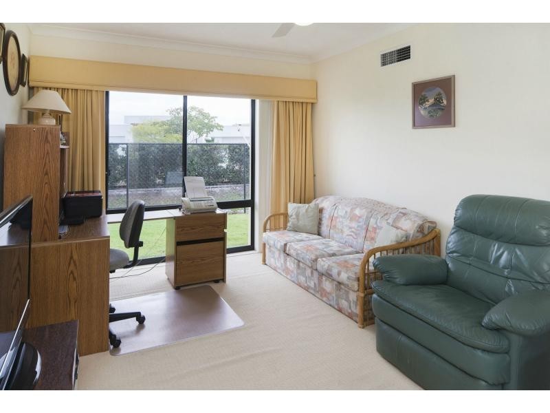 24/38-50 Caseys Road, Hope Island QLD 4212