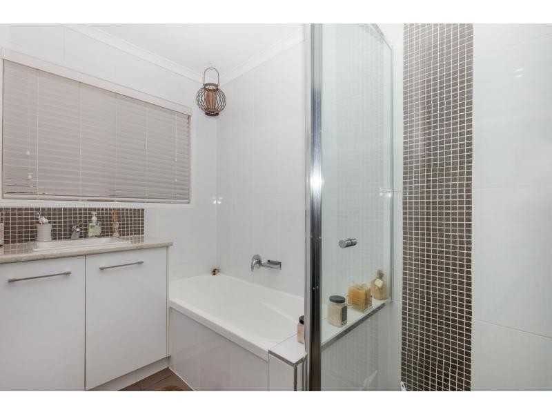 30 Wendoree Way, Coombabah QLD 4216