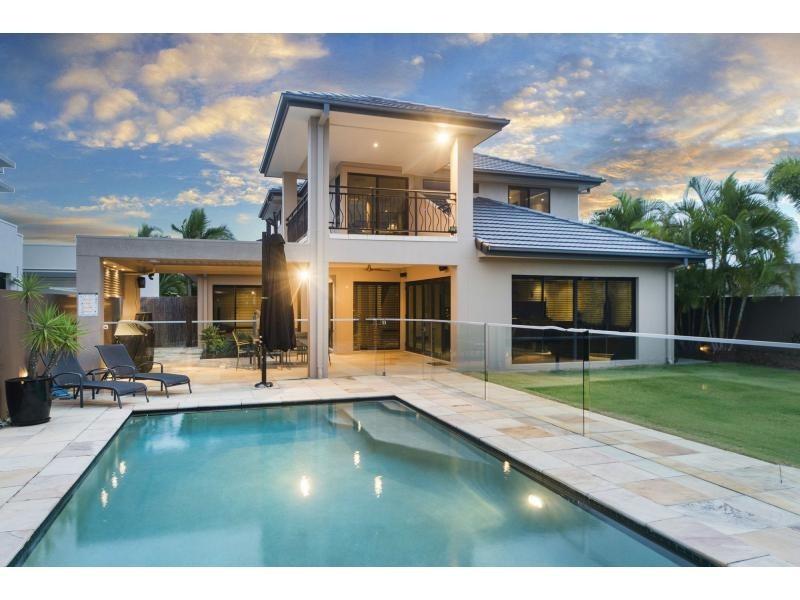 36 Ferrymans Court, Helensvale QLD 4212