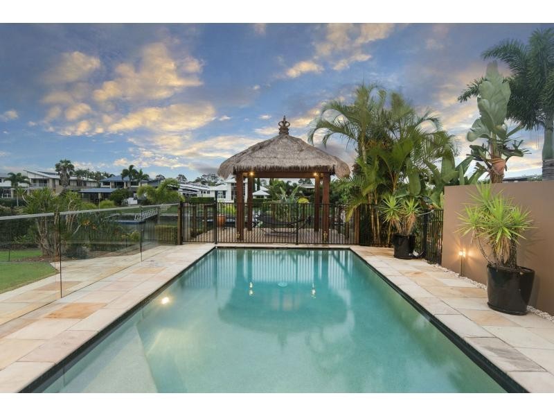 36 Ferrymans Court, Helensvale QLD 4212