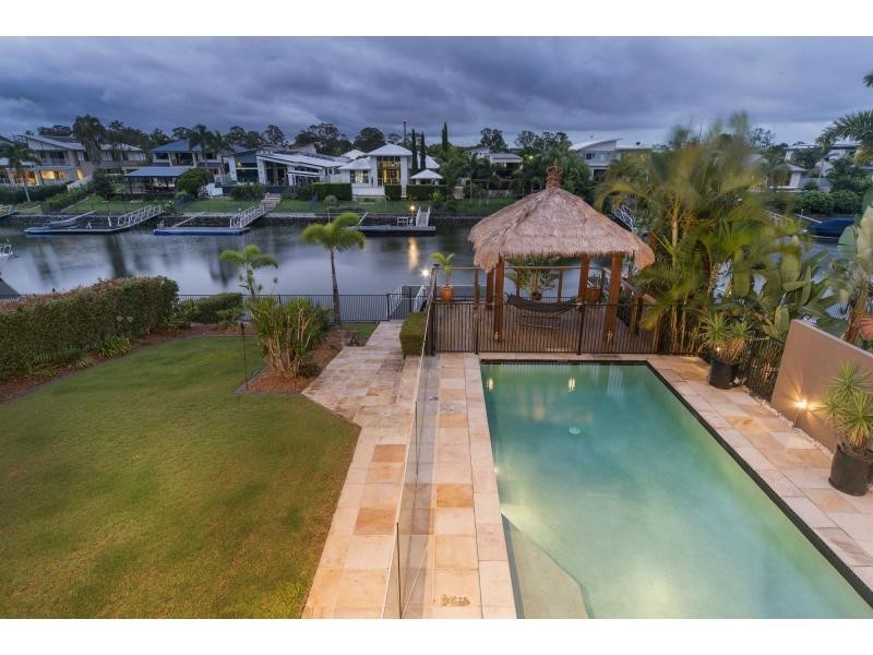 36 Ferrymans Court, Helensvale QLD 4212