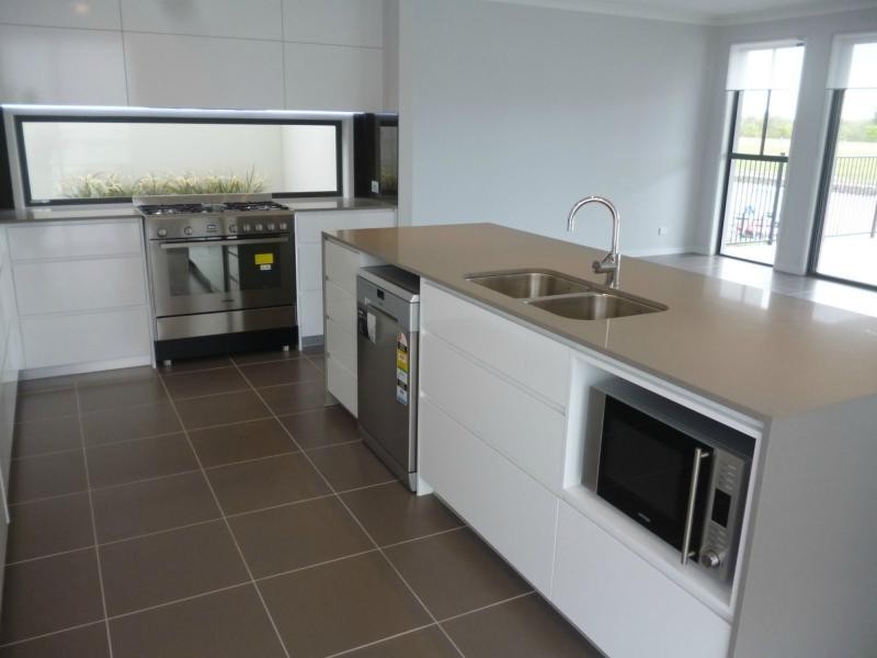 Helensvale QLD 4212