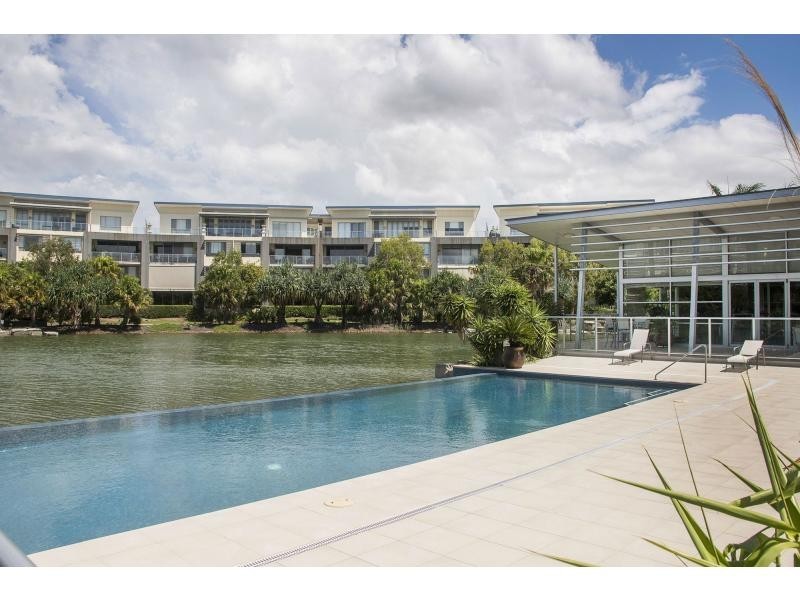 533/3 Pendraat Parade, Hope Island QLD 4212