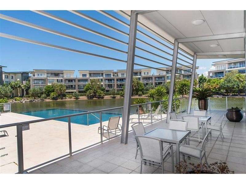 533/3 Pendraat Parade, Hope Island QLD 4212