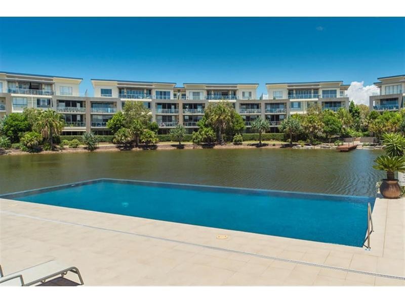 533/3 Pendraat Parade, Hope Island QLD 4212