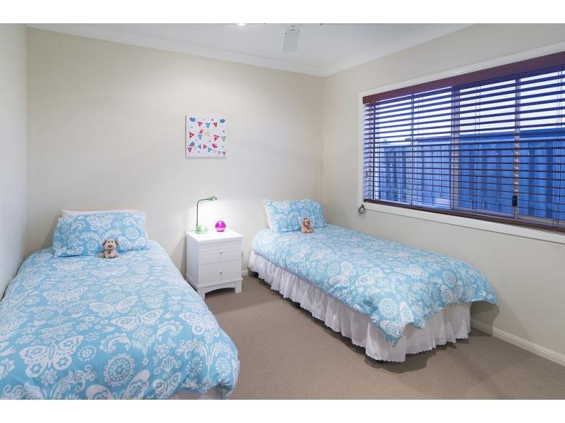 24 Princeton Street, Oxenford QLD 4210