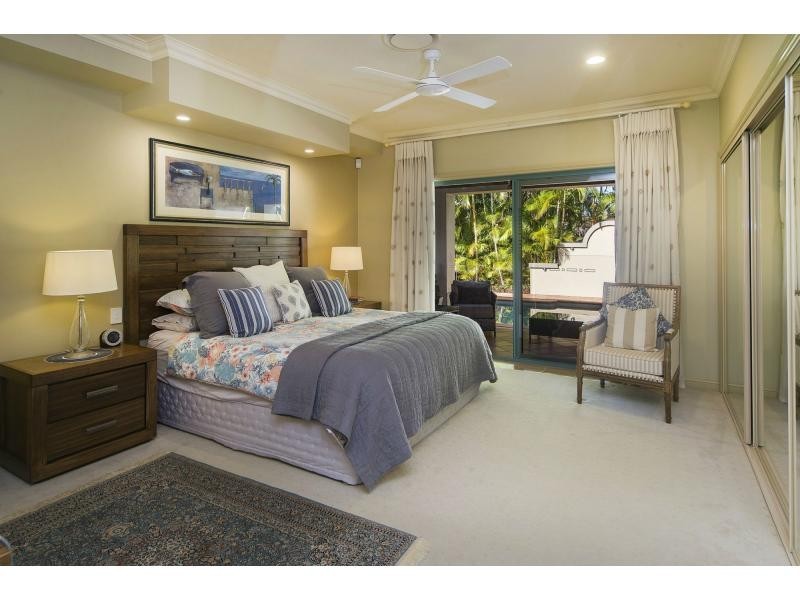 1648 Riverdale Court, Hope Island QLD 4212