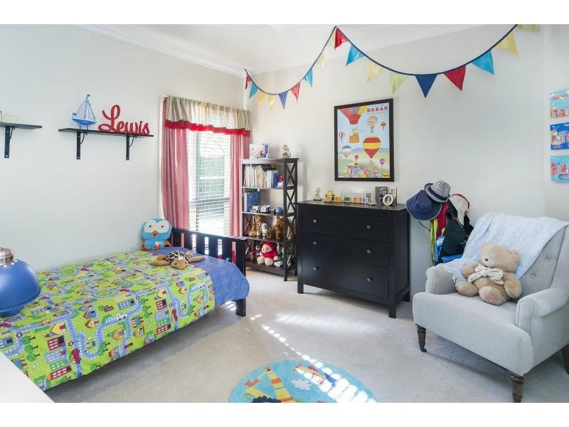 1648 Riverdale Court, Hope Island QLD 4212