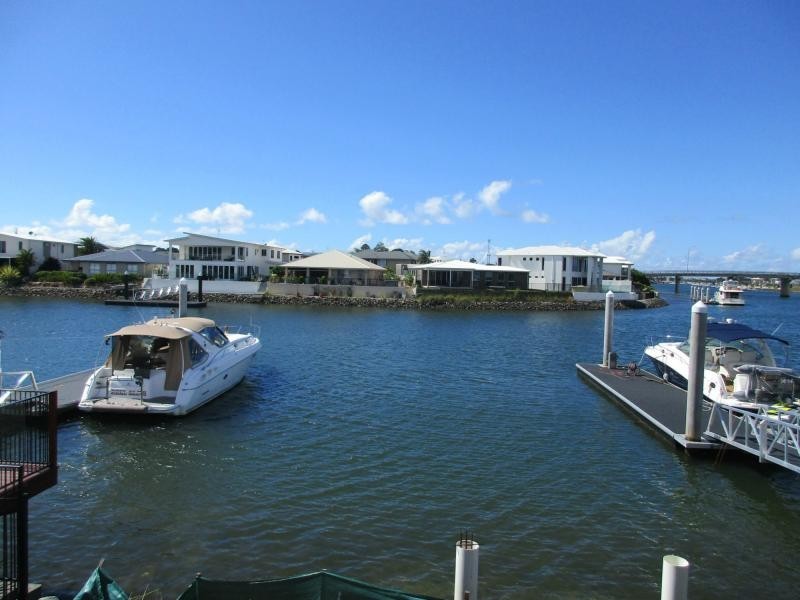 Hope Island QLD 4212